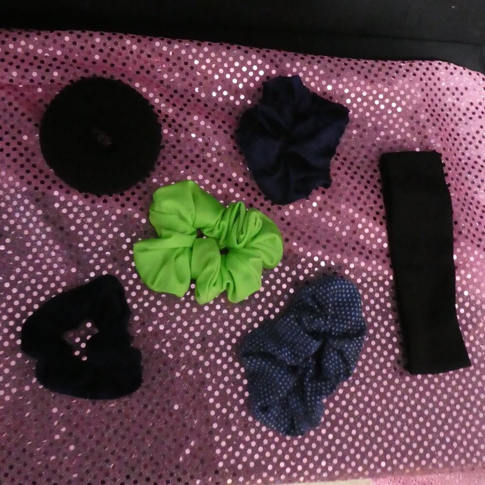 Set of 5 Different Uplifting Scrunchies and 1 Headband